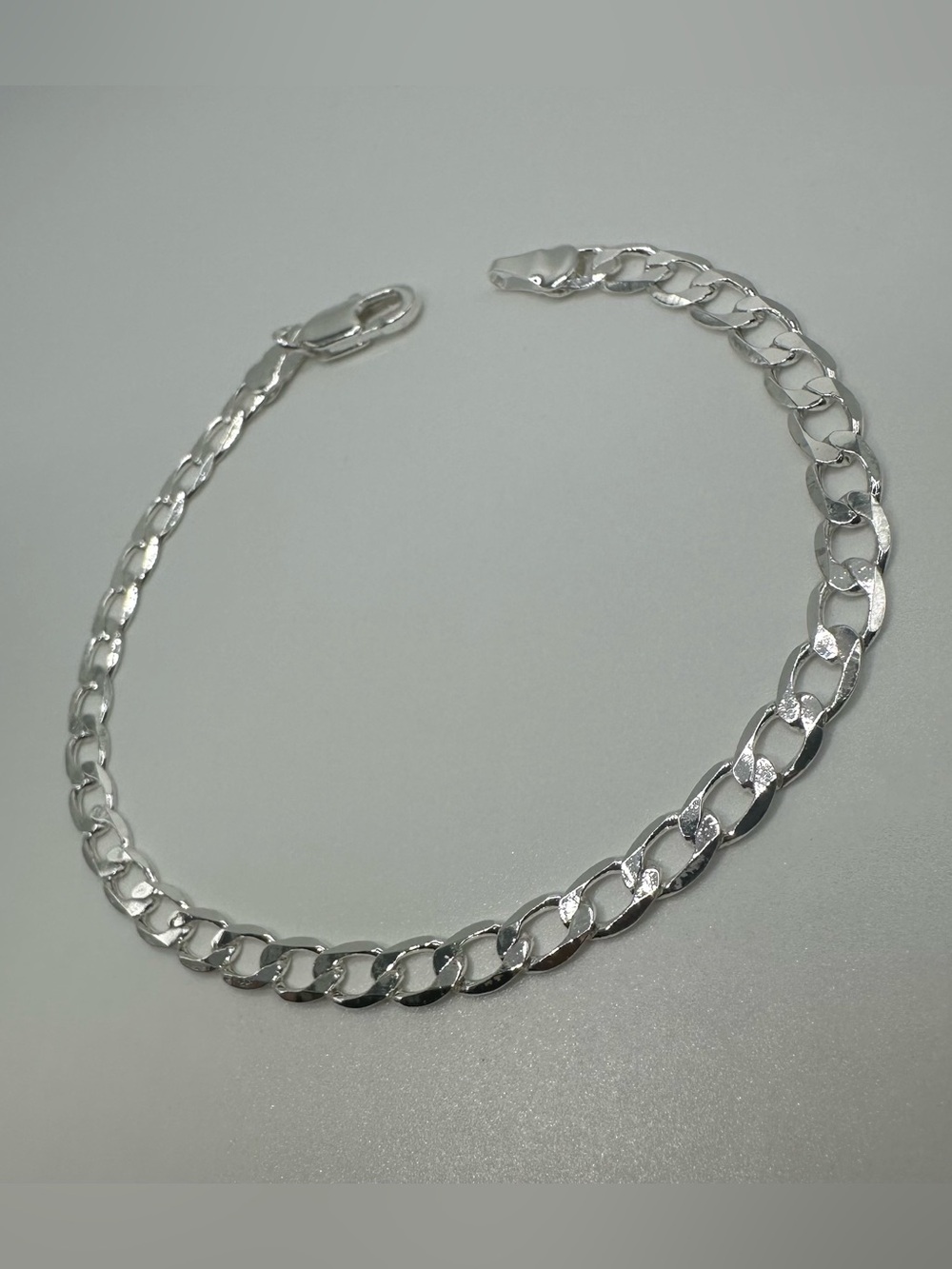 White Gold Filled Cuban Chain Bracelet